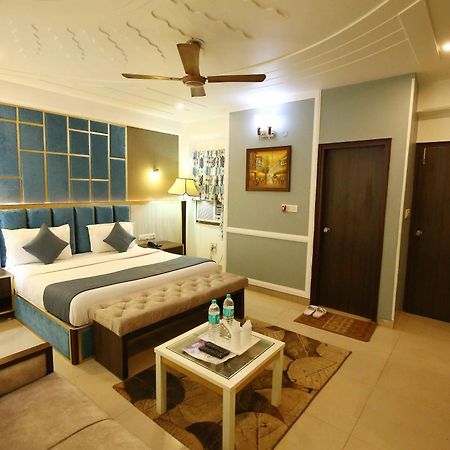 Hotel Opera New Delhi Luaran gambar